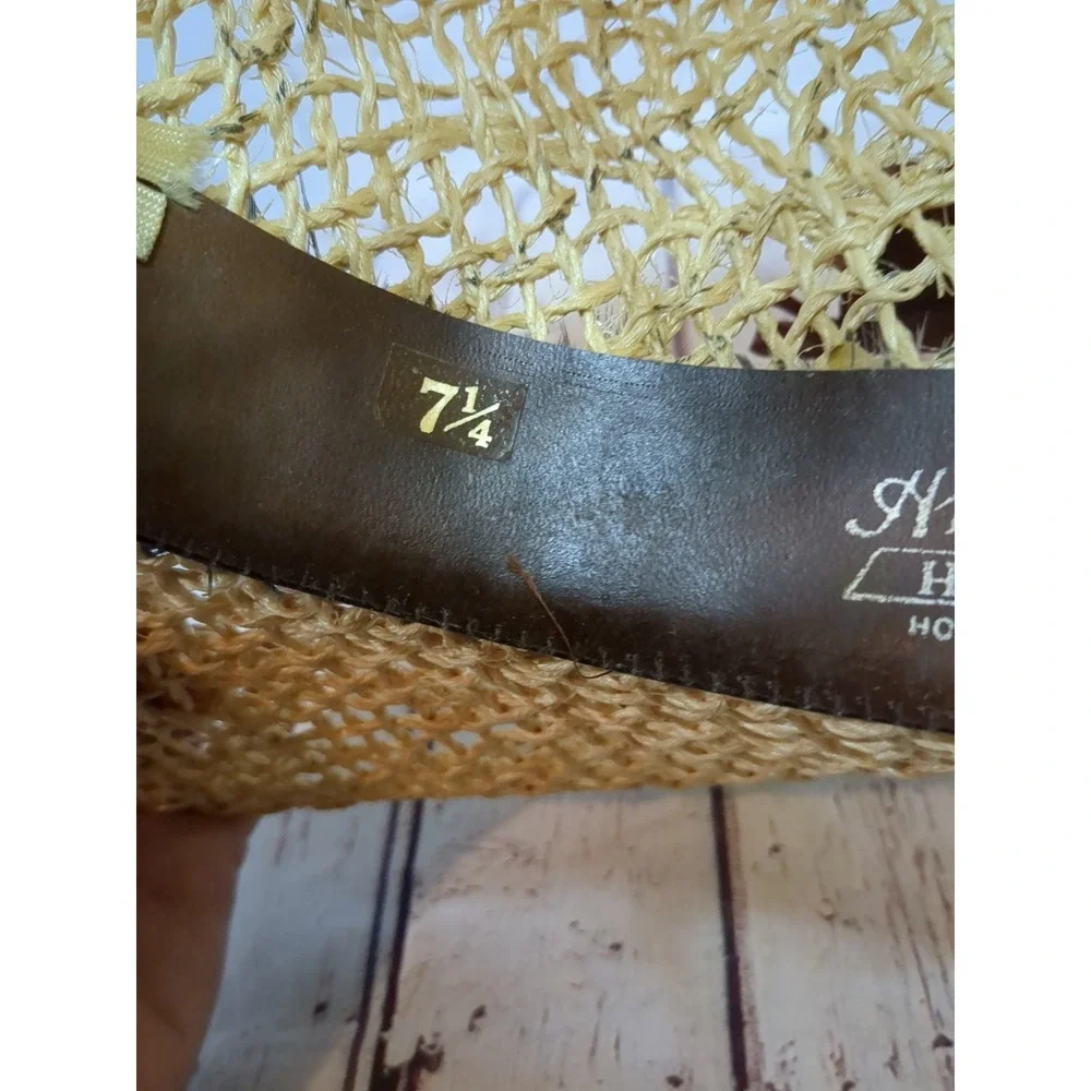 AMERICAN HAT Company 7 1/4 Tumble Weave Feather Band Straw Cowboy Hat
